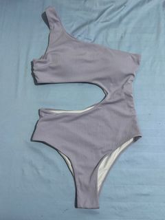 (Category: ) located in . Submitted by jennmsglt (Listing ID 1408819492, Image 1). Description: .