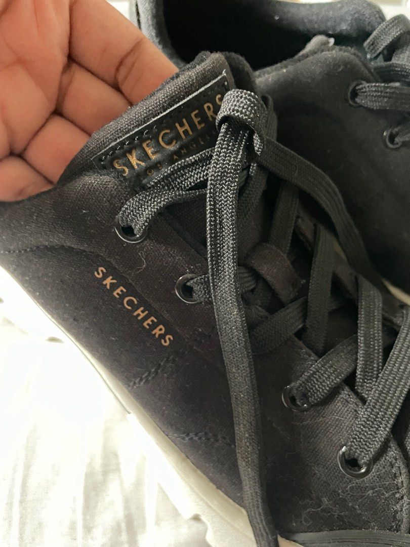 Skechers Roadie Surge (Category: Sneakers) located in Las Pinas. Submitted by lauricontapay (Listing ID 1408741679, Image 3). Description: Used only once sa event (outdoor) Size 38 All photos are actual Las piñas area.