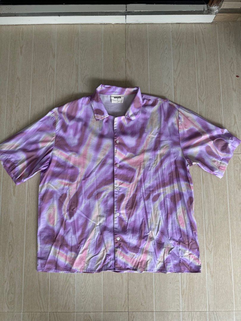 Smyth Purple Viscose pattern Polo shirt (Category: Tshirts & Polo Shirts ) located in Santa Rita. Submitted by john_valencia02 (Listing ID 1408776325, Image 2). Description: Smyth Purple Viscose pattern polo shirt Width: 24.5 Length: 28 Loc: Pampanga.