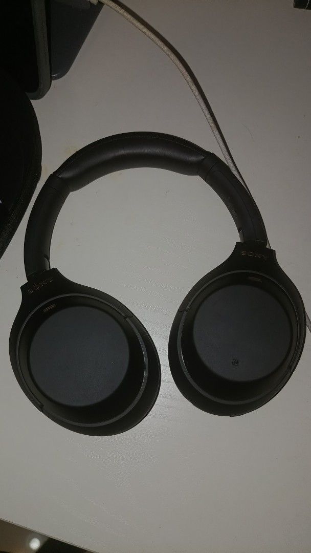 Sony Noise Cancelling Headphones