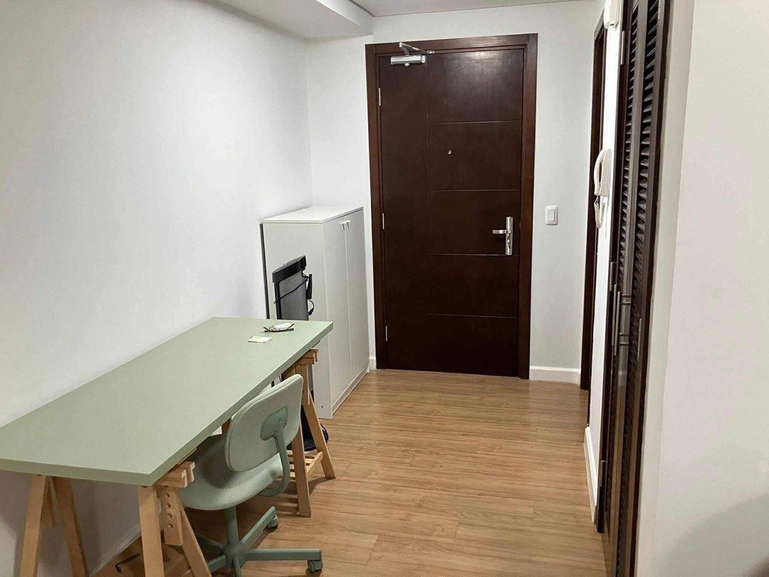 Studio with balcony Verve Tower 2 BGC Taguig (Category: Apartments & Condos) located in Taguig. Submitted by monique.theleadrealty (Listing ID 1408755705, Image 3). Description: Verve T2 Studio 46sqm with balcony Fully Furnished No pets allowed 36k per month fixed price 2+2.
