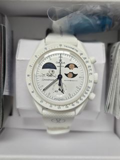 (Category: ) located in . Submitted by LuxuryCenter (Listing ID 1408699600, Image 1). Description: .