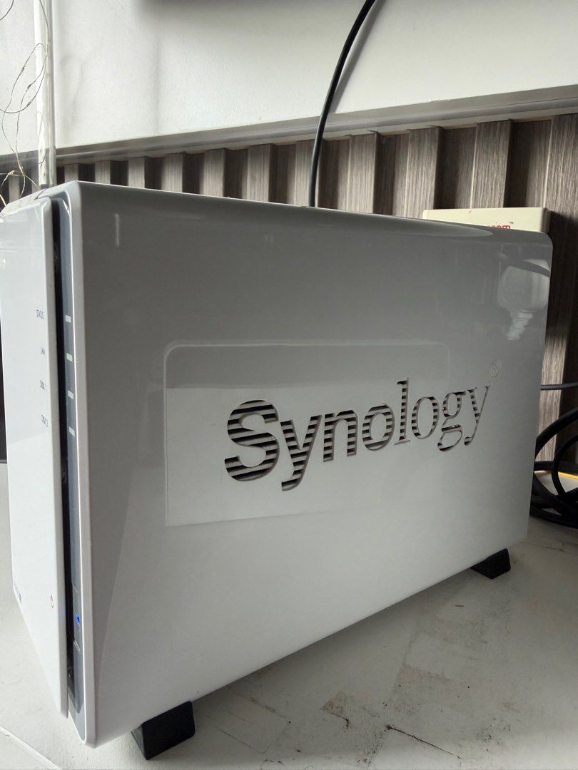 Passerelle multimédia Synology Serveur NAS DS223j