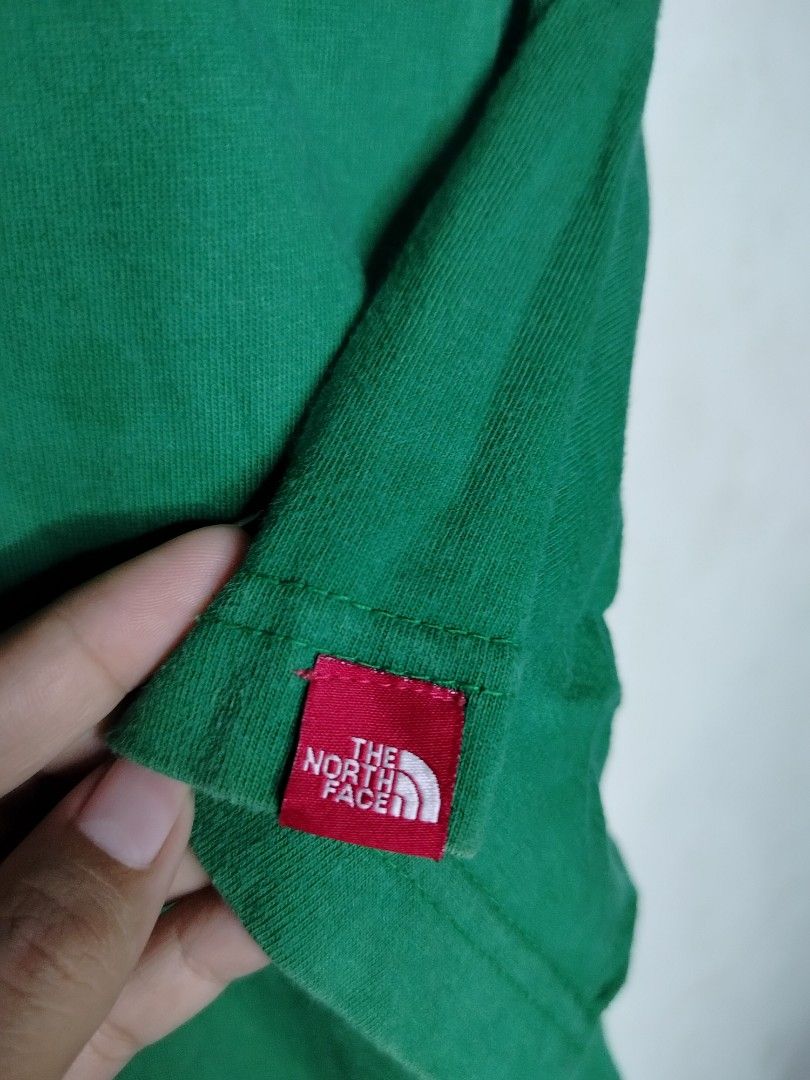 The North Face Teeshirt (Category: Tshirts & Polo Shirts ) located in Tacurong. Submitted by jumarvelous (Listing ID 1408792323, Image 3). Description: Excellent Condition No Issue size M on tag, best fit S Dimes: 19x26.5 Condition: 10/10.