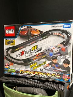 (Category: ) located in . Submitted by JasonNgew (Listing ID 1408856292, Image 1). Description: .