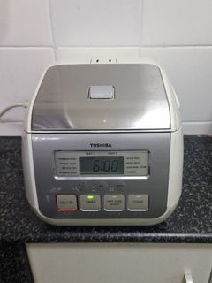 （分類：）位於 。 由 sawadikaaa 提交（商品編號 1408759800，圖片 1）。簡介： 。