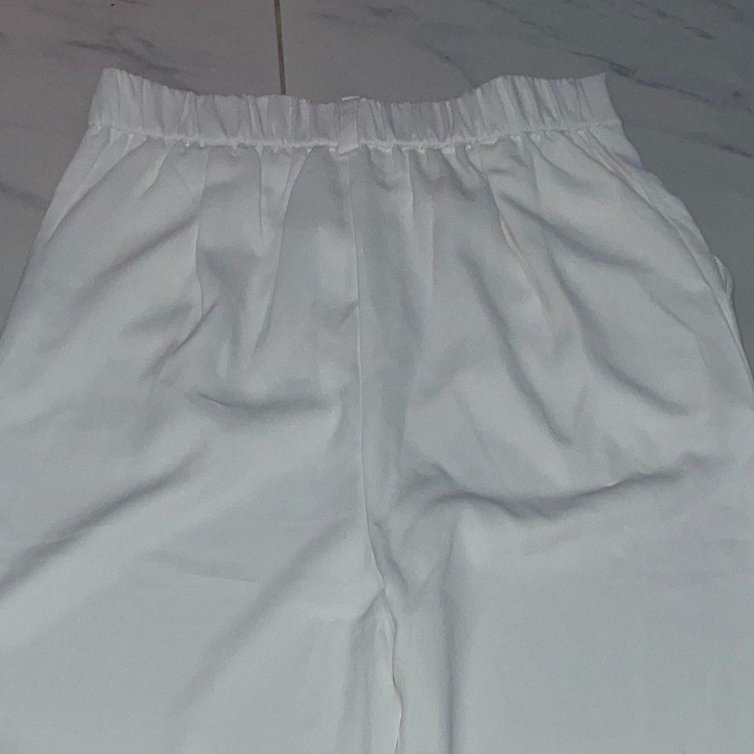 Trouser (Garterized) W/ Free Belt (Category: Trousers) located in Manila. Submitted by chytamayo (Listing ID 1408728536, Image 2). Description: Trouser (Garterized) W/ Free Belt | W12 Size: Small to Medium Condition: 10/10, never been used (no tag). Price: ₱149 .