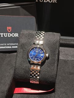 （分類：）位於 。 由 matchmakingwatches 提交（商品編號 1408876740，圖片 1）。簡介： 。