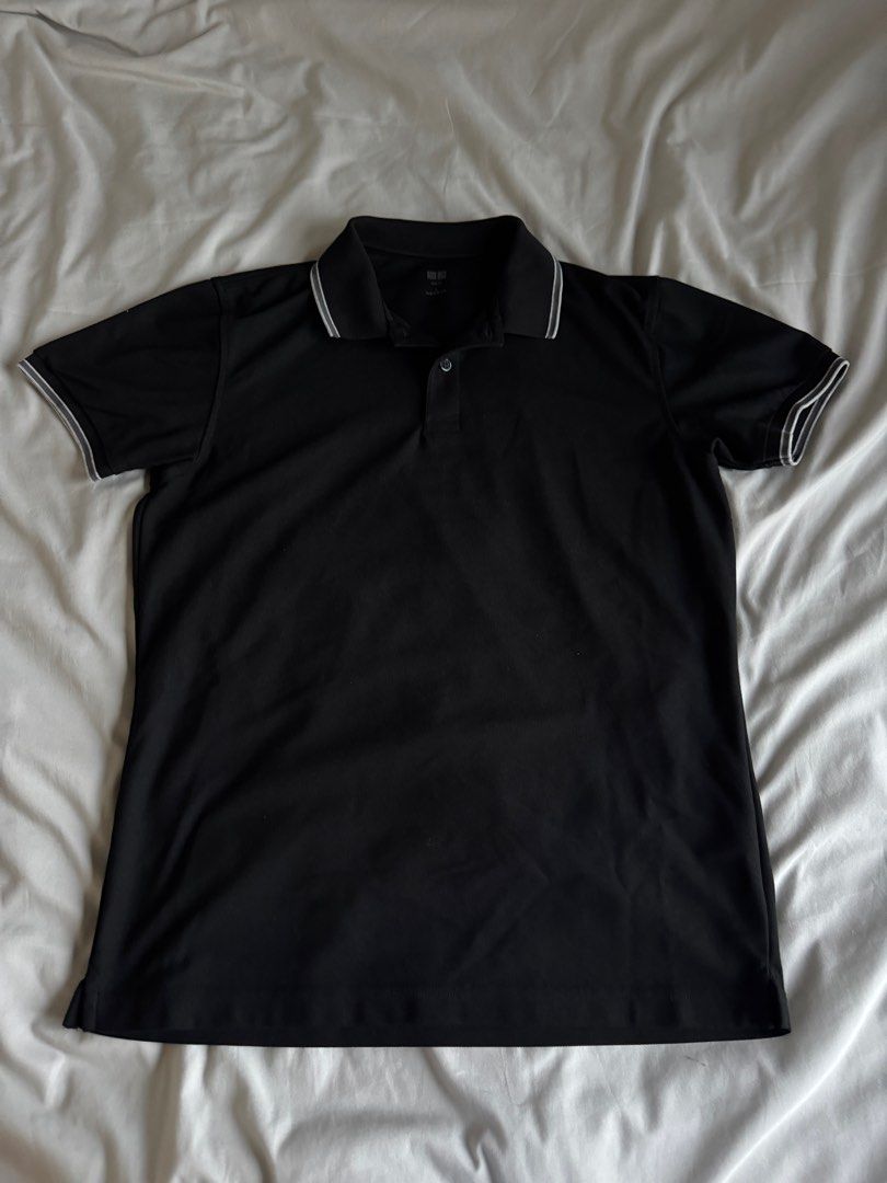 Uniqlo Slim fit Polo (Category: Tshirts & Polo Shirts ) located in Makati City. Submitted by fraankiee (Listing ID 1408822303, Image 1). Description: .