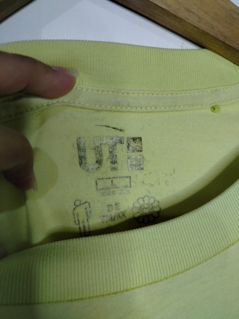 Uniqlo x Billie Eilish (Category: Tshirts & Polo Shirts ) located in Tacurong. Submitted by jumarvelous (Listing ID 1408789794, Image 3). Description: Excellent Condition No Issue size L on tag, best fit L-XL Dimes: 22x28.5 Condition: 10/10.