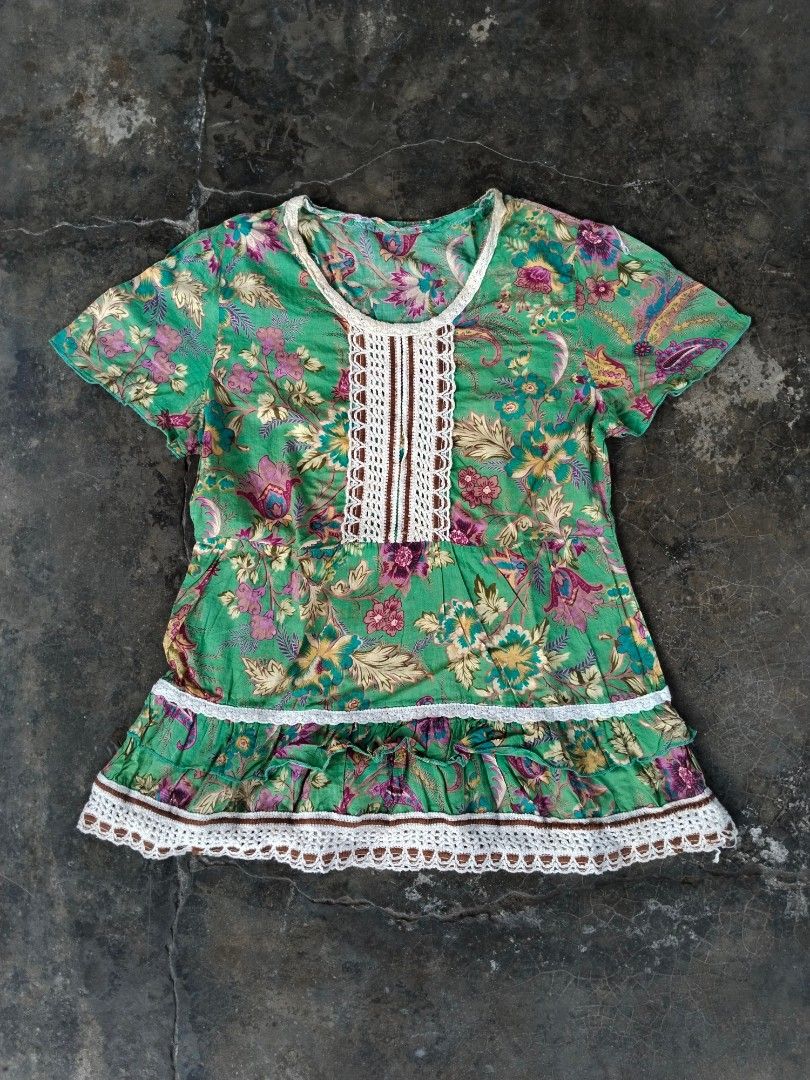 Unknown brand floral pattern with lace detail top || cottage core fairy ...