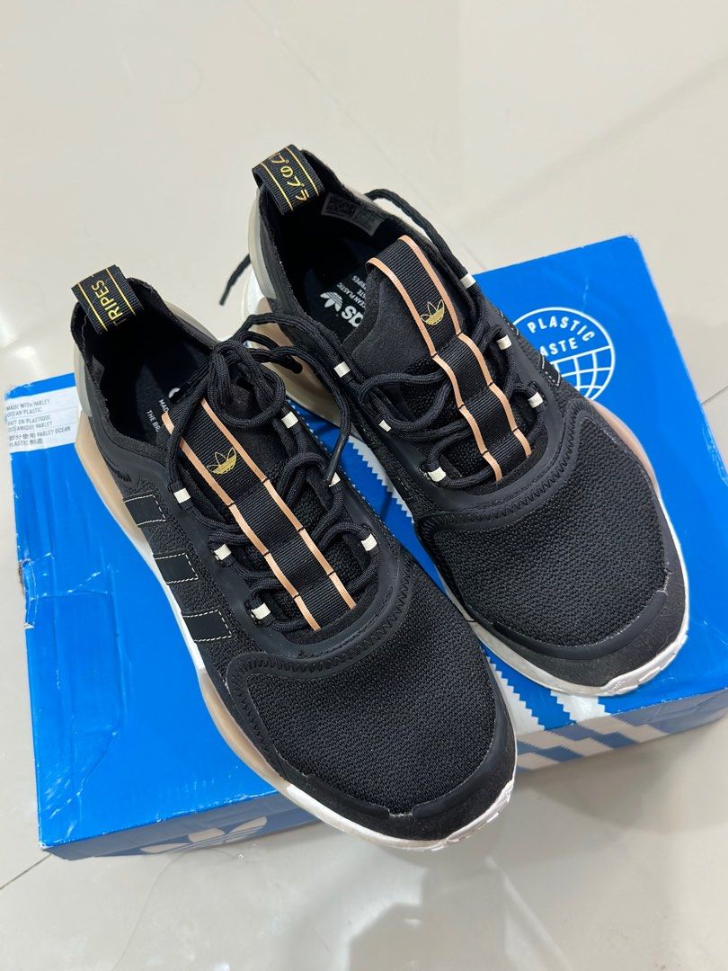Adidas NMD Size US 6 (Category: Sneakers) located in Taguig. Submitted by triaa_ (Listing ID 1350667062, Image 2). Description: Used once! (Sa airport only) Size US 6 .