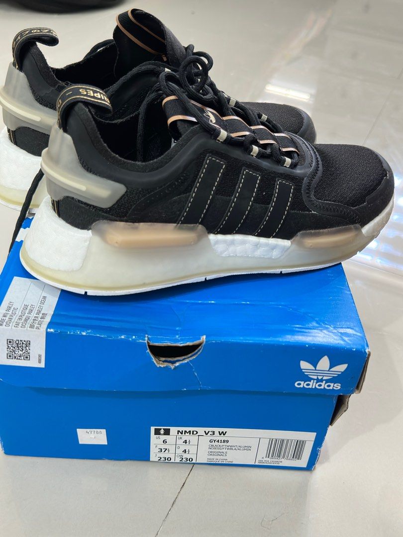 Adidas NMD Size US 6 (Category: Sneakers) located in Taguig. Submitted by triaa_ (Listing ID 1350667062, Image 3). Description: Used once! (Sa airport only) Size US 6 .
