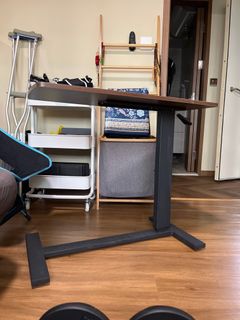(Category: ) located in . Submitted by meowtew (Listing ID 1350616241, Image 1). Description: .