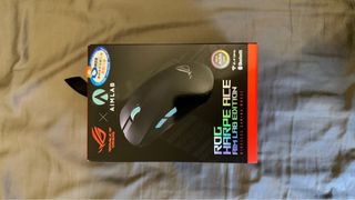 ASUS ROG Harpe Ace Aim Lab Edition 無線電競滑鼠