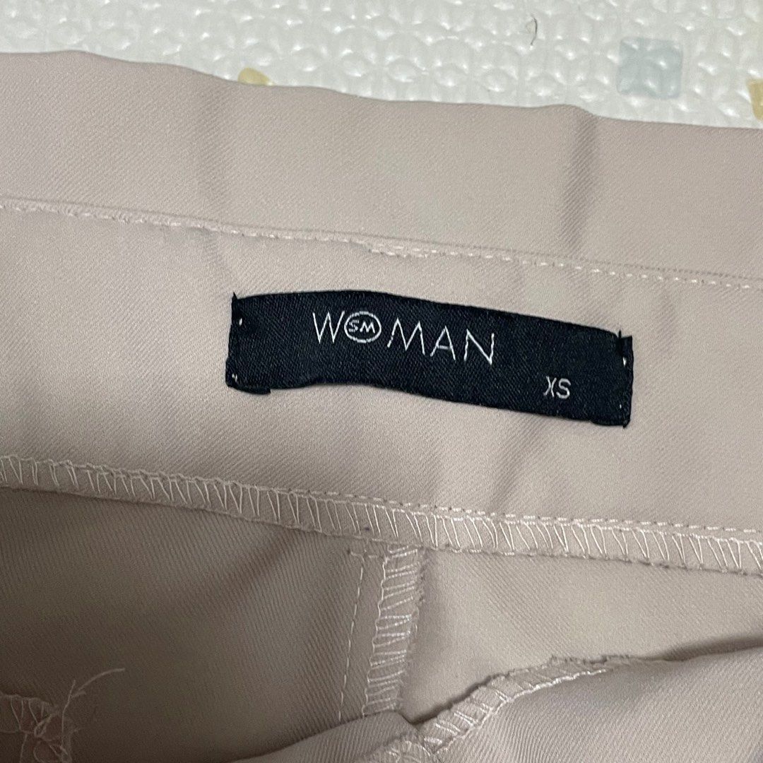 SM Woman Beige Slacks (Category: Other Bottoms) located in Las Pinas. Submitted by __iwn (Listing ID 1350631781, Image 3). Description: Only used a few times then pandemic happen Perfect for the office Rfs: won’t fit anymore Size: XS, best waist 23-25inch Loc: Las Pinas City SF c/o buyer Grab/Lalamove/LBC Payment: Unionbank/BPI/Gcash Payment first before delivery .