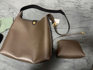 （分類：）位於 。 由 sherliuock 提交（商品編號 1350552755，圖片 1）。簡介： 。