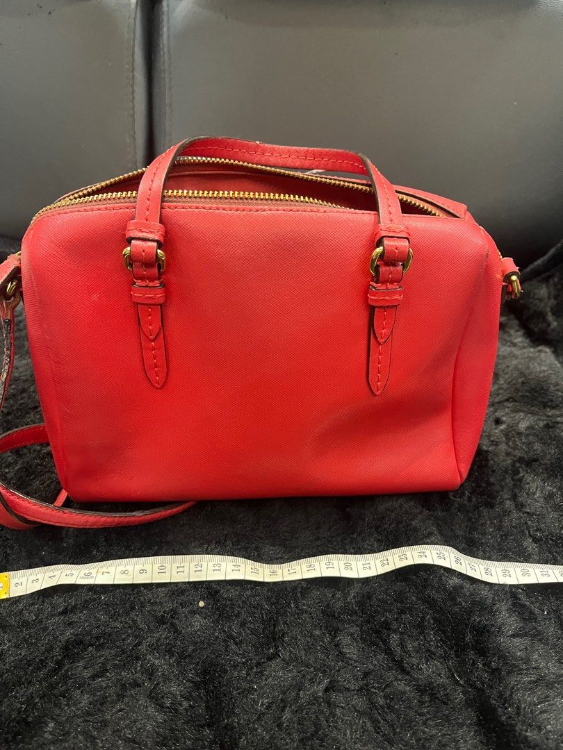 Coach Mini Boston Sling Bag Red (Category: Luxury Bags & Wallets) located in Makati City. Submitted by yumiiichigo (Listing ID 1350644153, Image 2). Description: dm for more info 💕 condition: signs of usage, stains/rubs, see pic.