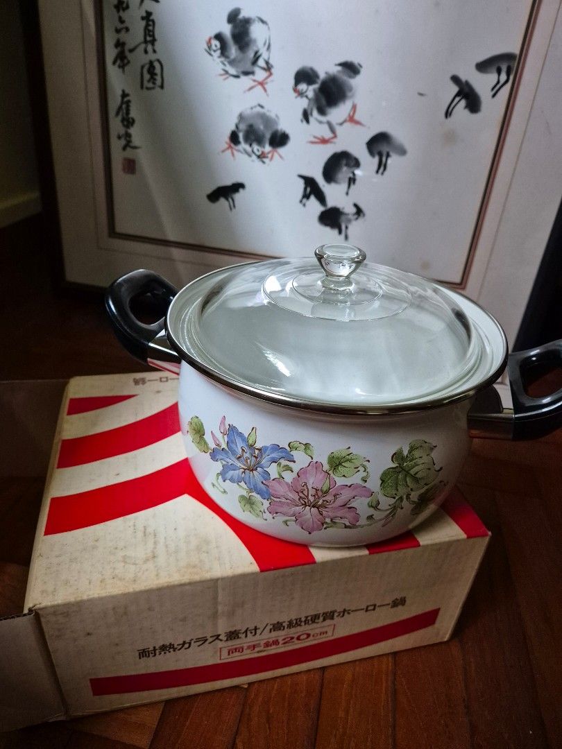 Cooking Pot450997567505059840
