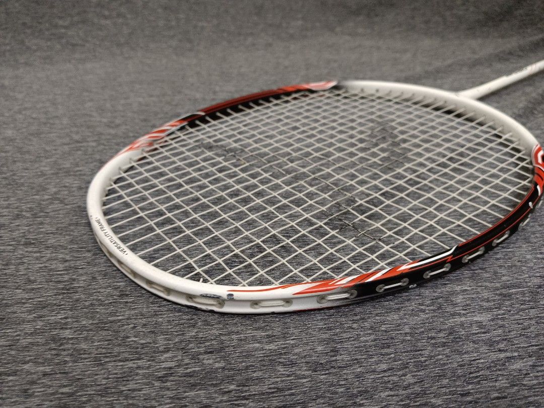 decathlon perfly 560 carbon 碳纖維 羽球拍 迪卡儂