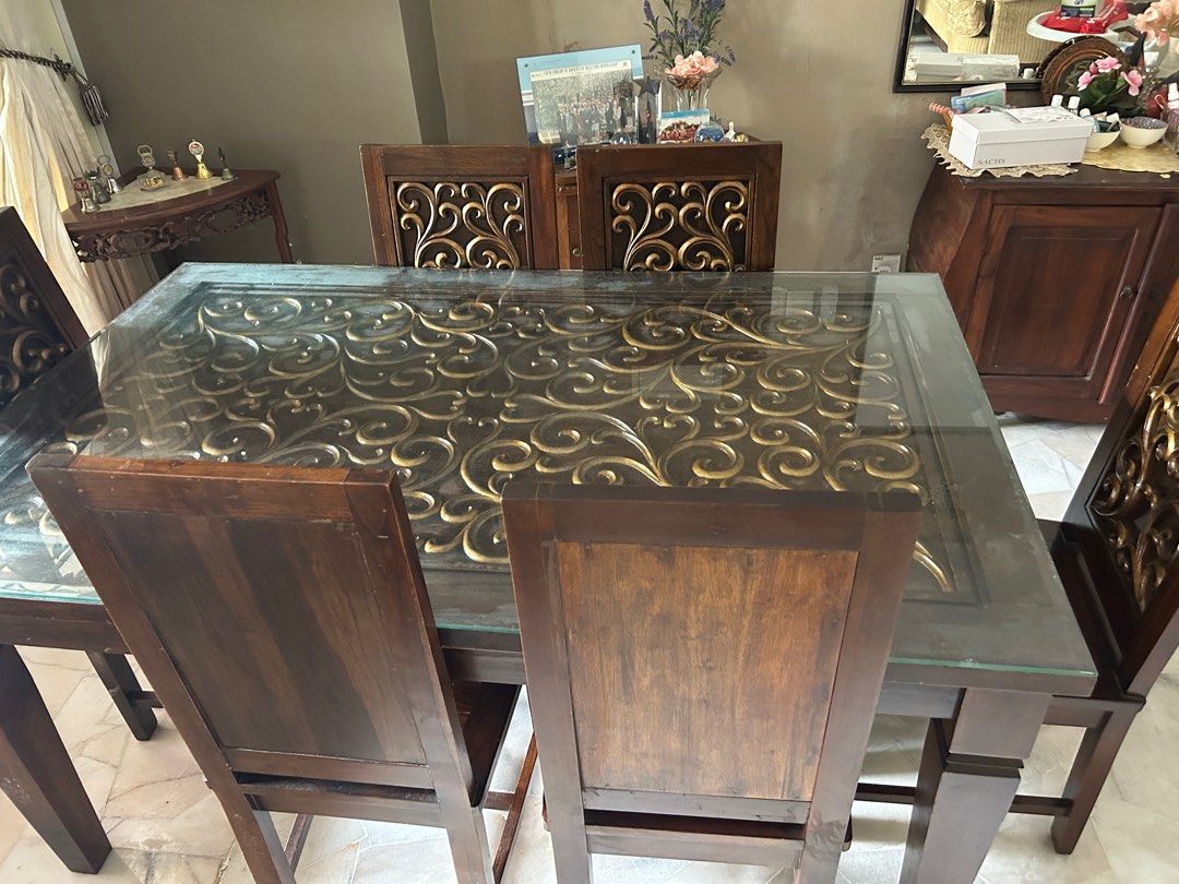 Dining Table (Category: Other Home Furniture) located in Kuala Lumpur. Submitted by fiercegem_0ca72c (Listing ID 1350588222, Image 2). Description: Jati wood. 10/10 conditions. 6 seaters. .