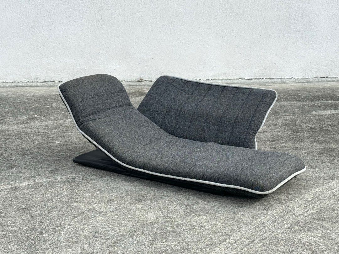 Floor Reclining Sofa (Category: Sofas) located in Bulacan. Submitted by rock_off.thriftshop.ph (Listing ID 1350630806, Image 3). Description: .
