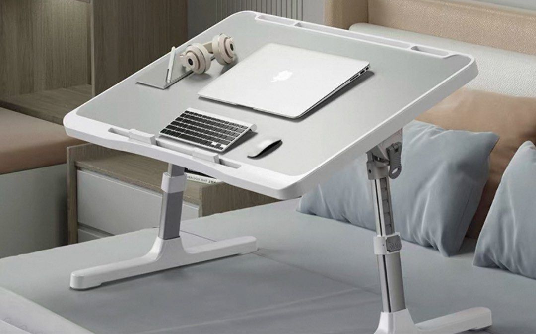 Foldable table (Category: Tables & Sets) located in Singapore. Submitted by teddybearcat (Listing ID 1350553160, Image 1). Description: As shown in photos. Please swipe to last photo for dimensions. Pay now then pick up. Brand new. .