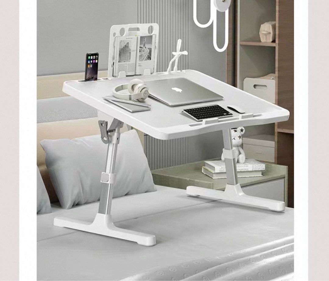 Foldable table (Category: Tables & Sets) located in Singapore. Submitted by teddybearcat (Listing ID 1350553160, Image 3). Description: As shown in photos. Please swipe to last photo for dimensions. Pay now then pick up. Brand new. .