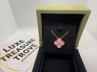 (Category: ) located in . Submitted by luxetreasuretrove (Listing ID 1343061831, Image 1). Description: .