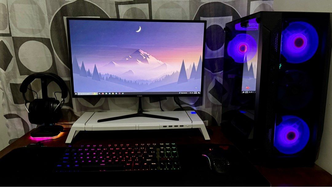 Gaming PC Setup (System Unit + Peripherals) (Category: Desktops) located in Pila. Submitted by kingtapia22 (Listing ID 1350605948, Image 1). Description: For Sale Personal Gaming PC Setup (System Unit with Peripherals) Running on Windows 10 Pro Plug and Play All working except 1 case fan but is easily replaceable What you see is what you get Key Specs: Processor: Ryzen 3 3200G Motherboard: GIGABYTE B450m S2H V2 GPU: ROG Strix RX570 8gb OC Ram: Hy