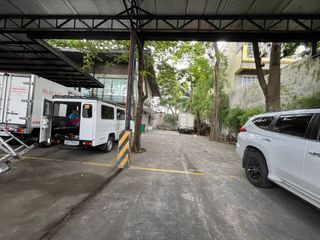 INCOME-GENERATING COMMERCIAL PROPERTY FOR SALE – V. LUNA, QUEZON CITY!