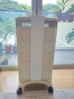 （分類：）位於 。 由 brownbear456 提交（商品編號 1350552618，圖片 1）。簡介： 。