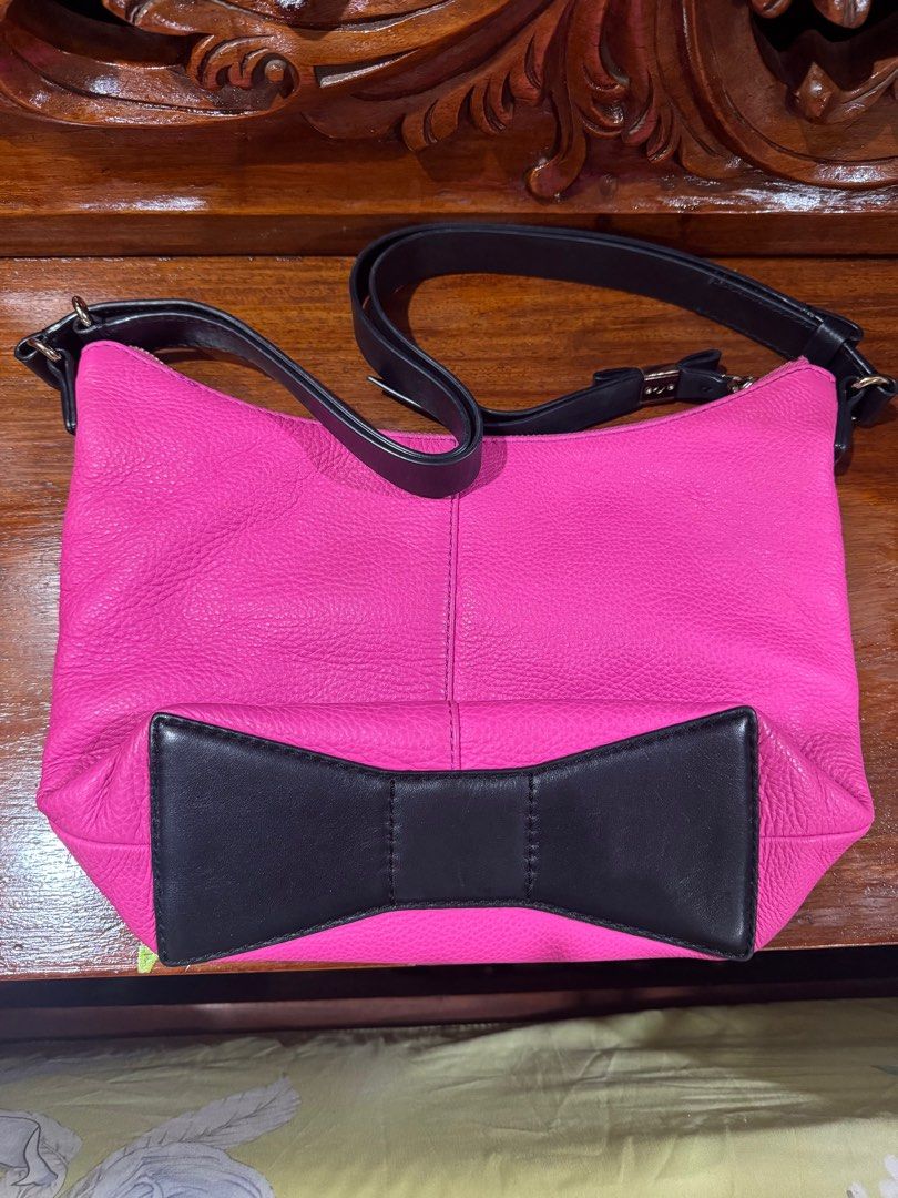 Kate Spade Pink Shoulder Bag (Category: Luxury Bags & Wallets) located in Manila. Submitted by declutterwmeh (Listing ID 1350575772, Image 2). Description: Kate Spade Pink Bag (Small) Personal Preloved Original Length 12in x Width 8in No inclusions, just the bag itself RFS: too many bags na 2,900 + S.F Last price posted. Thank you!.