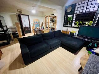 (Category: ) located in . Submitted by nantoitee (Listing ID 1350694417, Image 1). Description: .