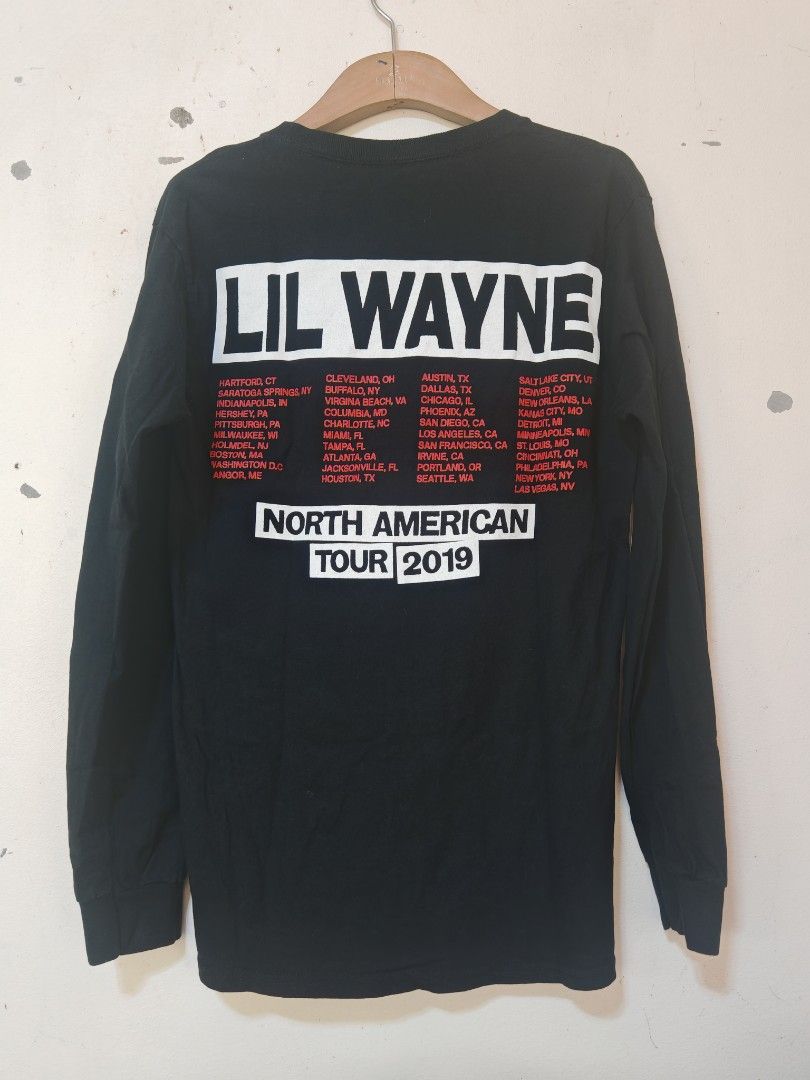 Lil Wayne North American Tour 2019 (Category: Tshirts & Polo Shirts ) located in Bugallon. Submitted by budgetmeal_thriftclub (Listing ID 1350560202, Image 2). Description: Lil Wayne North American Tour 2019 Official Merch Small 18*27 Excellent condition.
