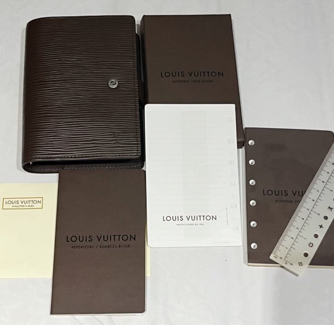 LV Agenda PM Planner (Category: Luxury Bags & Wallets) located in Las Pinas. Submitted by purse.vanity (Listing ID 1350545869, Image 2). Description: In excellent condition. With unused 2003 planner refills. No box or dustbag. Sourced from Japan. Negotiable..