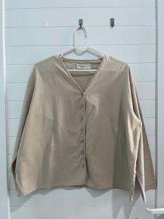 (Kategori: ) berada di . Dikirim oleh _middlemist_ (ID iklan 1350599544, Gambar 1). Deskripsi: .