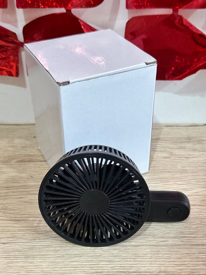 Mini Handheld Fan (Category: Fans) located in Manila. Submitted by captxy (Listing ID 1350617691, Image 2). Description: No issue Still working Loc: Sampaloc, Manila.
