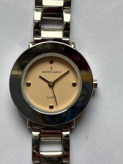 MONTE CARLO 銀色圓形金屬錶殼蝦肉色錶面鋼帶手錶64235361860611110