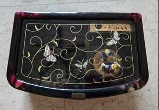 (Category: ) located in . Submitted by g.lee. (Listing ID 1350638141, Image 1). Description: .