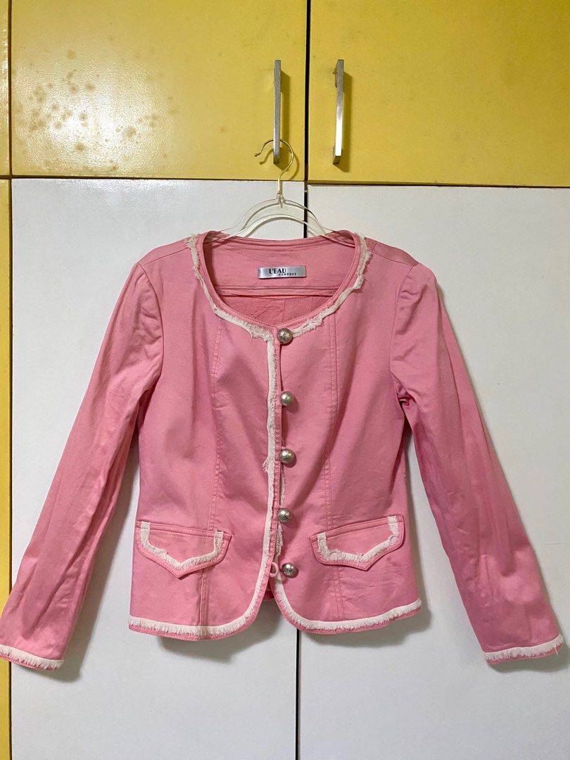 Pink Blazer (Category: Coats, Jackets and Outerwear) located in Pasig City. Submitted by espnyl07 (Listing ID 1350589480, Image 2). Description: Pink Blazer ✔️can be used as casual or semi-formal attire ✔️best fits to small ✔️fits XS to medium ✔️high quality buttons Meetup or Delivery from: 📍SM Megamall 📍Bulacan .