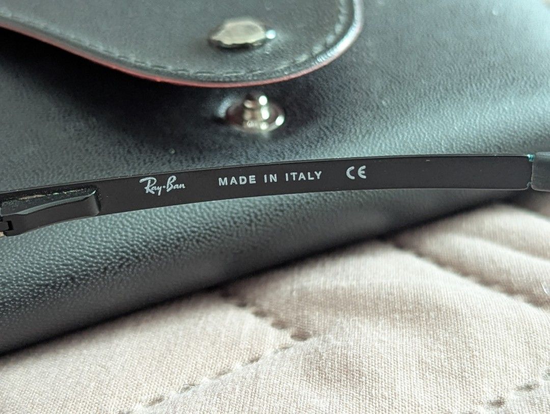 Ray-Ban Sunglasses Original (Category: Sunglasses & Eyewear) located in Manila. Submitted by zero330 (Listing ID 1350605559, Image 3). Description: Authentic 💯 Ray-Ban Sunglasses RB3194 Bausch and Lomb Lenses Pickup Manila area Shipping can be arranged.