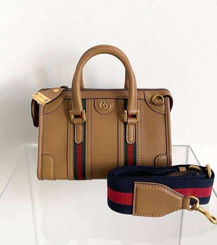 READYSTOCK, GUCCI Women's Metallic Double G Top Handle Mini Tote Bag, Size  22 x 15 x 11cm, Price jtb