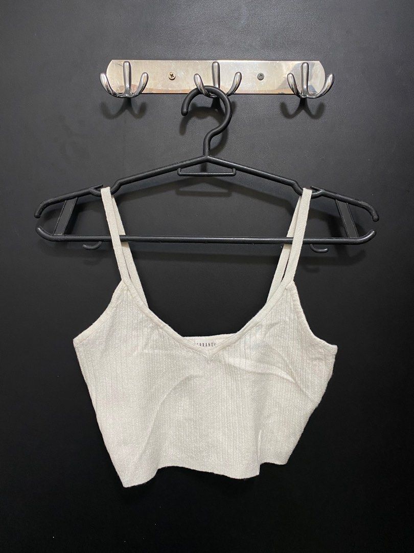 Terranova Crop top Sleeveless White (Category: Sleeveless) located in Manila. Submitted by rilalaina (Listing ID 1350708114, Image 1). Description: .
