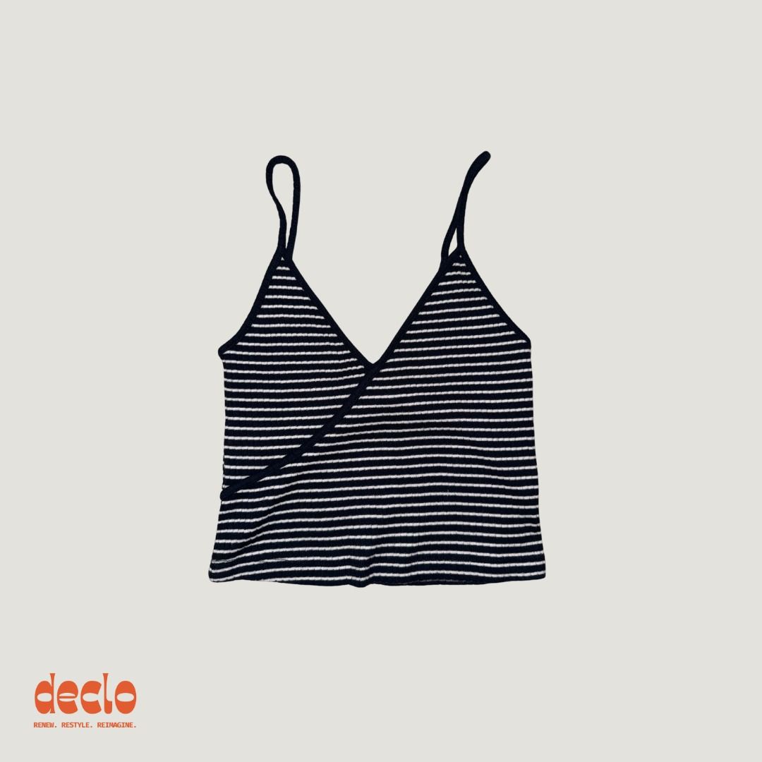 Top Shop striped tank top (Category: Sleeveless) located in Manila. Submitted by ___declo (Listing ID 1350568883, Image 1). Description: 🧡 Worn only once, great quality! 🧡 Ribbed top, can provide more pictures for sure buyers 🧡 Size USA 4 (size S) Kindly note: - shipping fee NOT included in price - no meet ups, only open for deliveries - will deliver thru LBC/J&T - for same day, delivery is done through grab or lalamove .