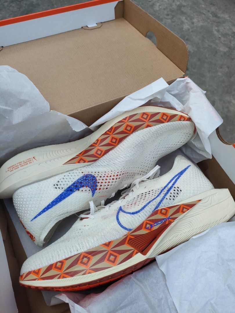 Vaporfly Next %3 PRM (Category: Sneakers) located in Cavite. Submitted by dmscdln (Listing ID 1350660354, Image 1). Description: Nike Vaporfly Next %3 PRM Size 13 BNDS 6600 Locally released Cavite area, can do meetup/ship dm for fast transact.