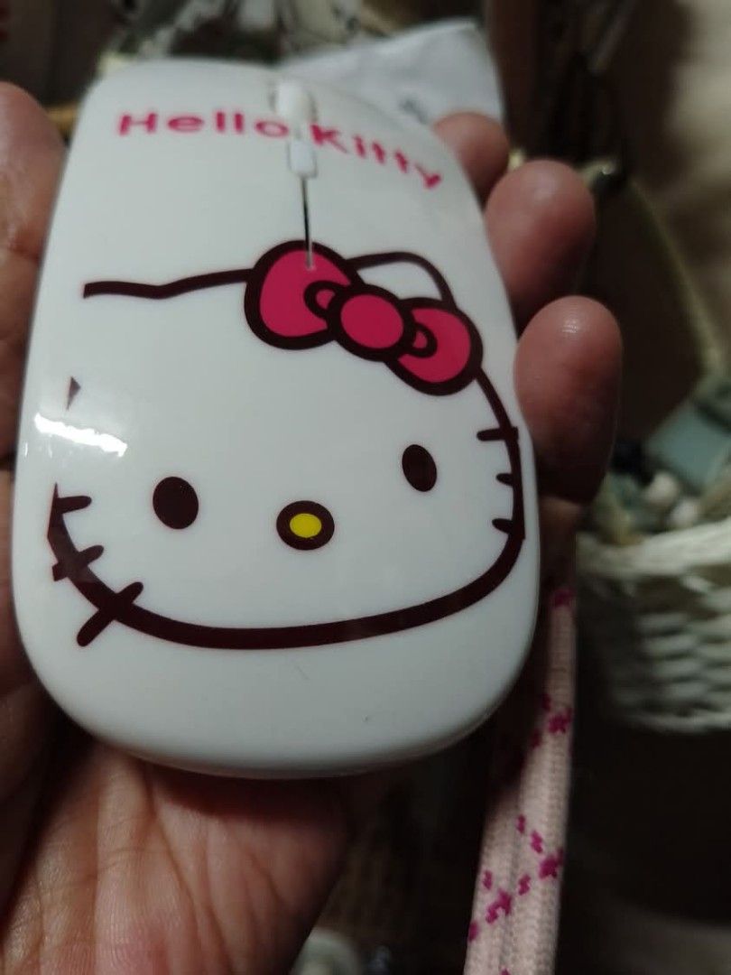 Cartoon Wireless Mouse Hello Kitty (Category: Mouse & Mousepads) located in Quezon City. Submitted by akosiluna44 (Listing ID 1350645347, Image 3). Description: Wireless mouse Intelligent energy saving design silent design 15 m long distance 1600 dpi for Windows 7,8 and 10 Mac OS 10.10 or later Chrome OS Linux Kernel 2.5 2.4 GHz Hello kitty design !🌻 #wirelessmouse #hellokittywirelessmouse.