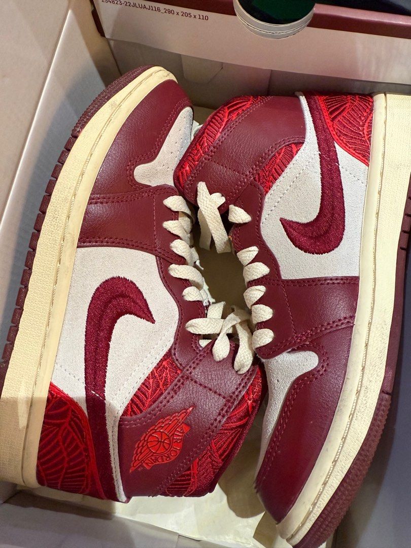 Wmns Jordan (Category: Sneakers) located in Manila. Submitted by j1221 (Listing ID 1350641596, Image 3). Description: .