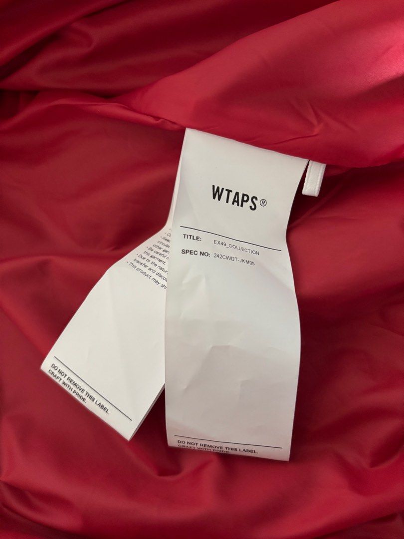 Wtaps B2 Jacket （分類：外套及戶外衣服）位於 Hong Kong。 由 layseeming 提交（商品編號 1350587367，圖片 8）。簡介： Wtaps B2 Jacket Color: Red/Black Size: XL (衫闊：77cm，衫長：74cm) 只接受 PayMe 或 轉數快付款 只用順豐速遞（運費到付）。