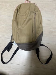 由 y4157 (刊登 ID 1352279362，圖片 1) 提交，位於 的 (類別：)，說明：。
